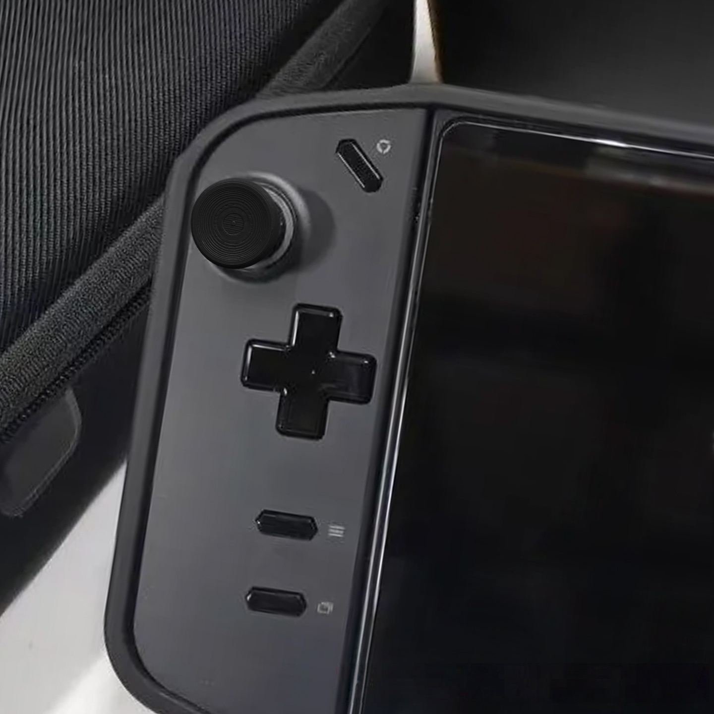 Legion Go Oyun Konsolu Başparm - Gaming Console Joystick incelemesi ve fiyatı